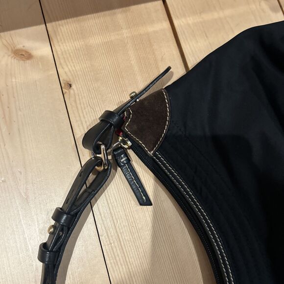 DOONEY & BOURKE black nylon shoulder bag with Black and brown leather trim - Picture 7 of 11